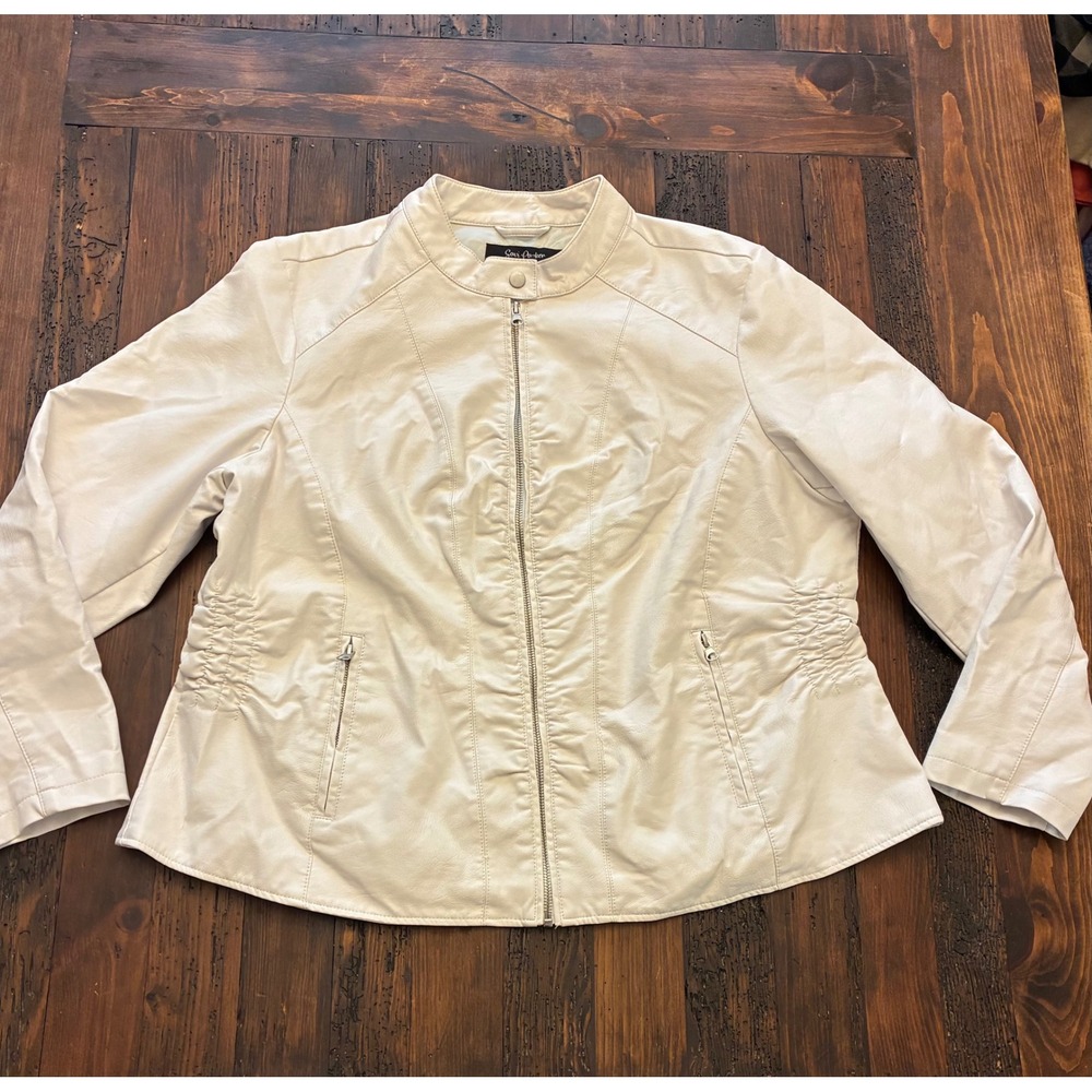 White Leather Moto Jacket, size 2XL